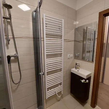 公寓 Apartman Cahm Vila Aston *